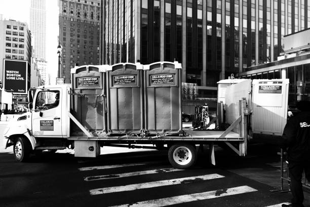 Best Portable restroom trailer rental  in Volo, IL